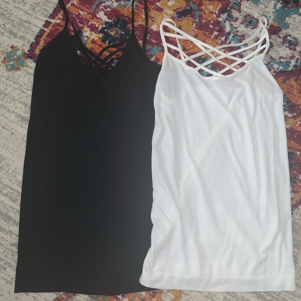 💛Two Pack Lattice Camisoles - Picture 4 of 7